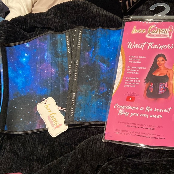 luxx curves Other Luxx Curves Waist Trainer Galaxy Print Sz2xl